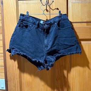 Abercrombie & Fitch the mom high rise black denim Jean Shorts